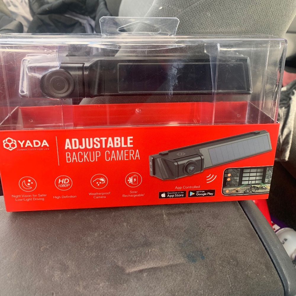 BNIB YADA SOLAR ADJUSTABLE BACKUP CAMERA SOLD